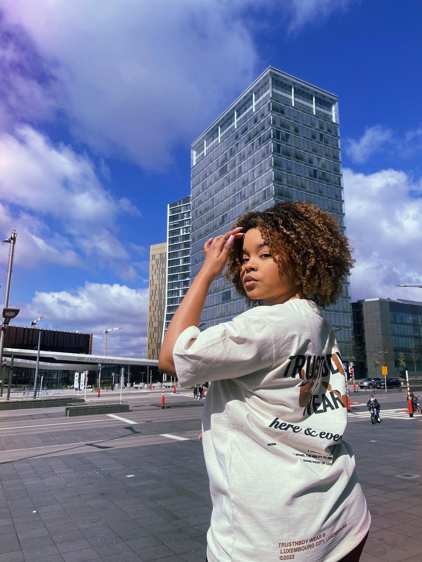 Creme de lá Creme T-shirt - TRUSTNBDY WEAR